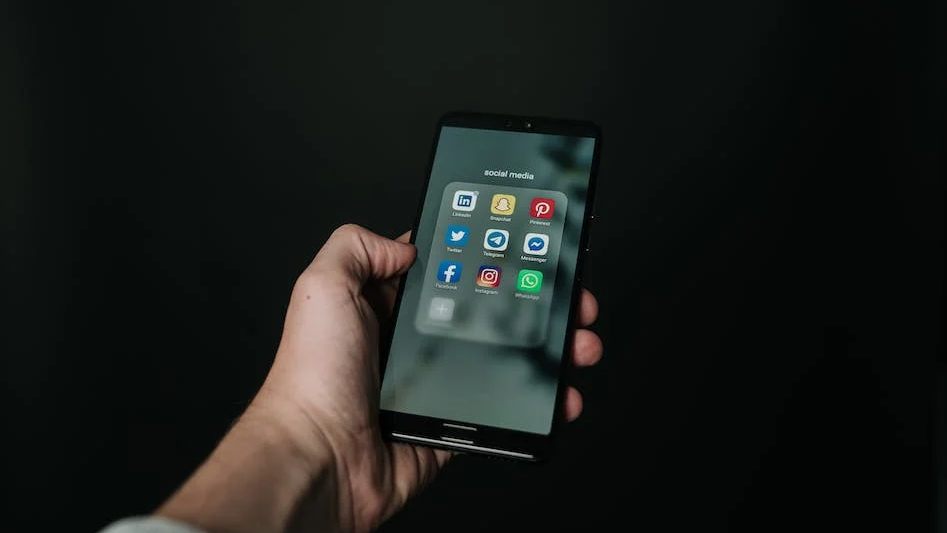 соц-сети-pyypl