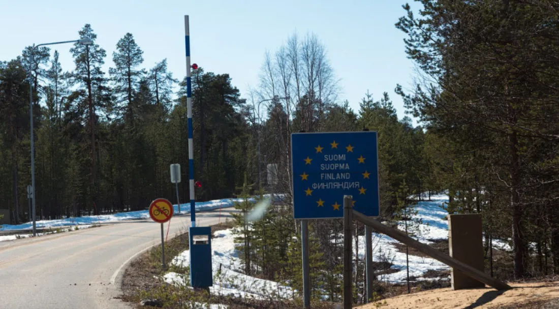 В Финляндию теперь можно проехать только на автобусе, веломаршруты закрыты