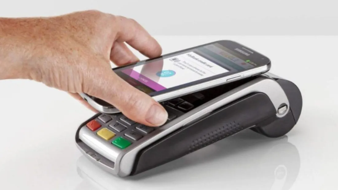 Бесконтактная оплата картами UnionPay при помощи Huawei Pay