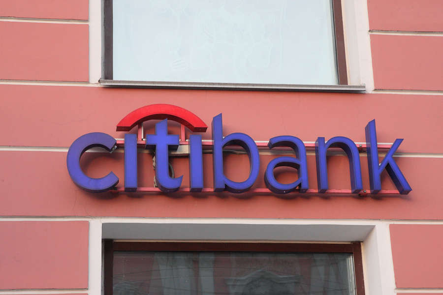 Ситибанк Казахстана прекращает работу с рублевыми счетами клиентов