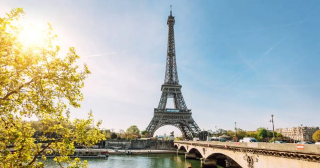 Изменились требования к оформлению визы во Францию